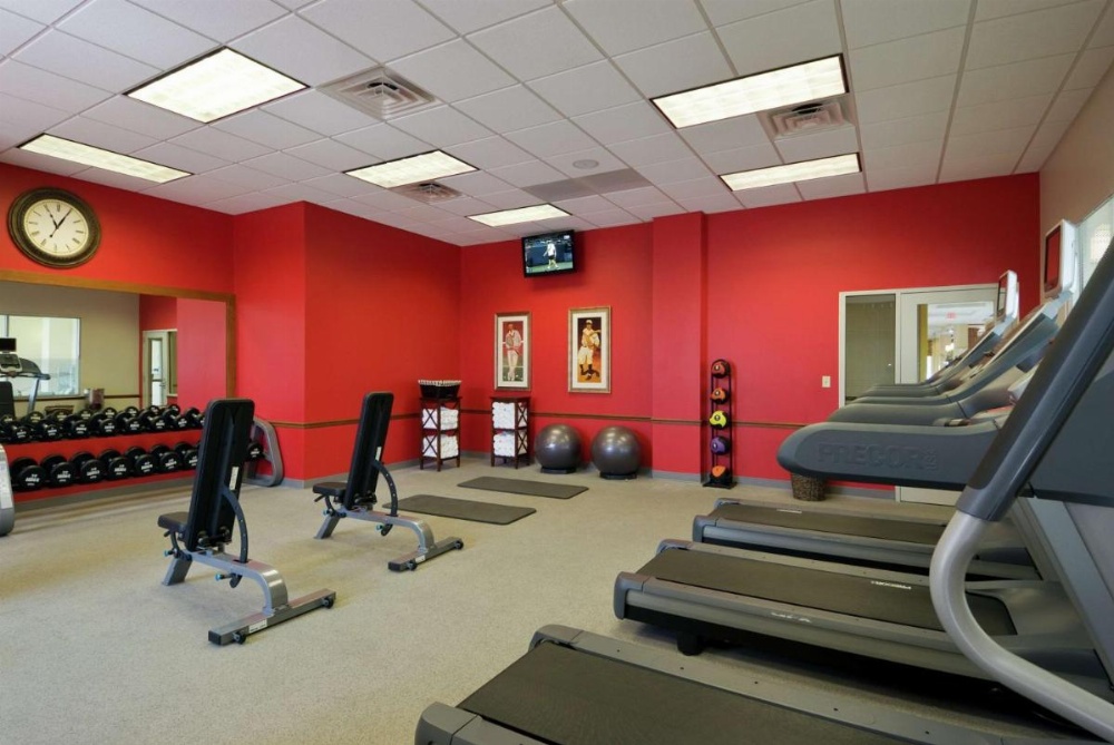 Hilton Garden Inn Lake Forest Image 11