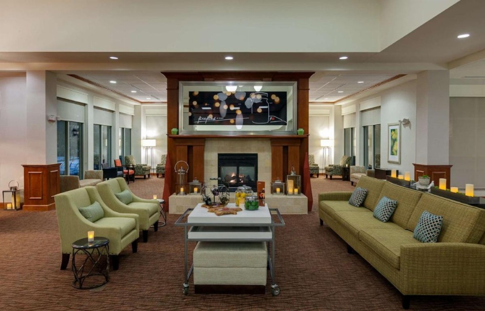 Hilton Garden Inn Lake Forest Image 15