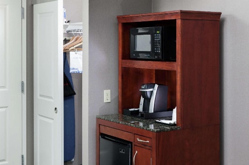 Hilton Garden Inn Lake Forest image 40